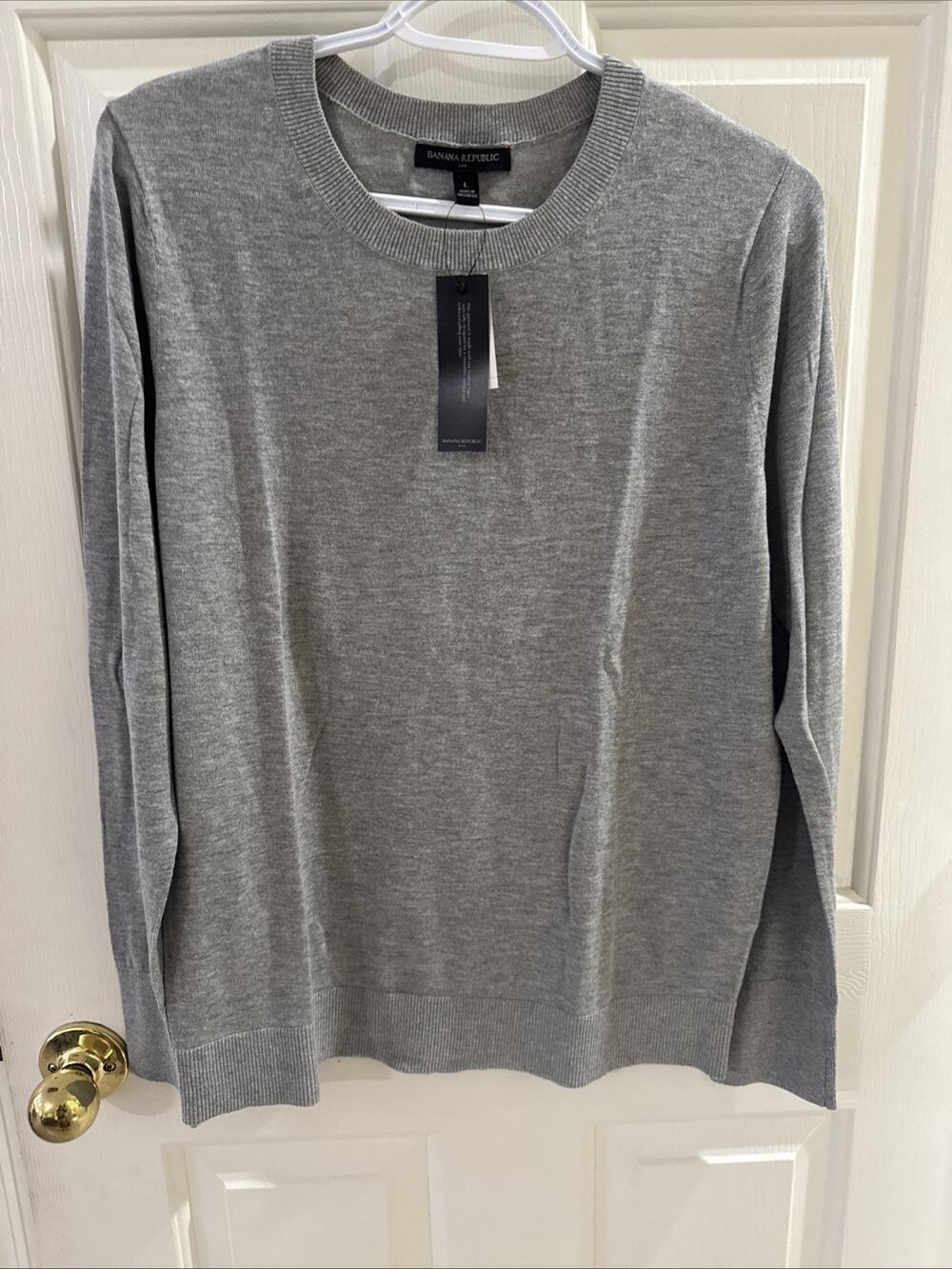 Banana Republic Sweater Grey Long Sleeve Woman’s Size Large Forever Yard NWT